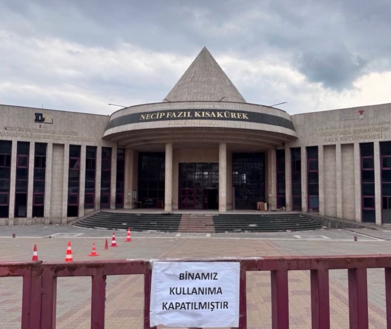 Necip Fazıl Kısakürek Kültür Merkezi — fotoğraf 2