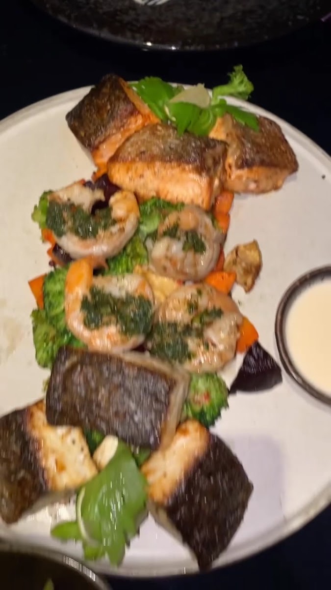 NEMO Restaurant & Lounge (Biggest Aquarium Restaurant in Turkey) — photo 3