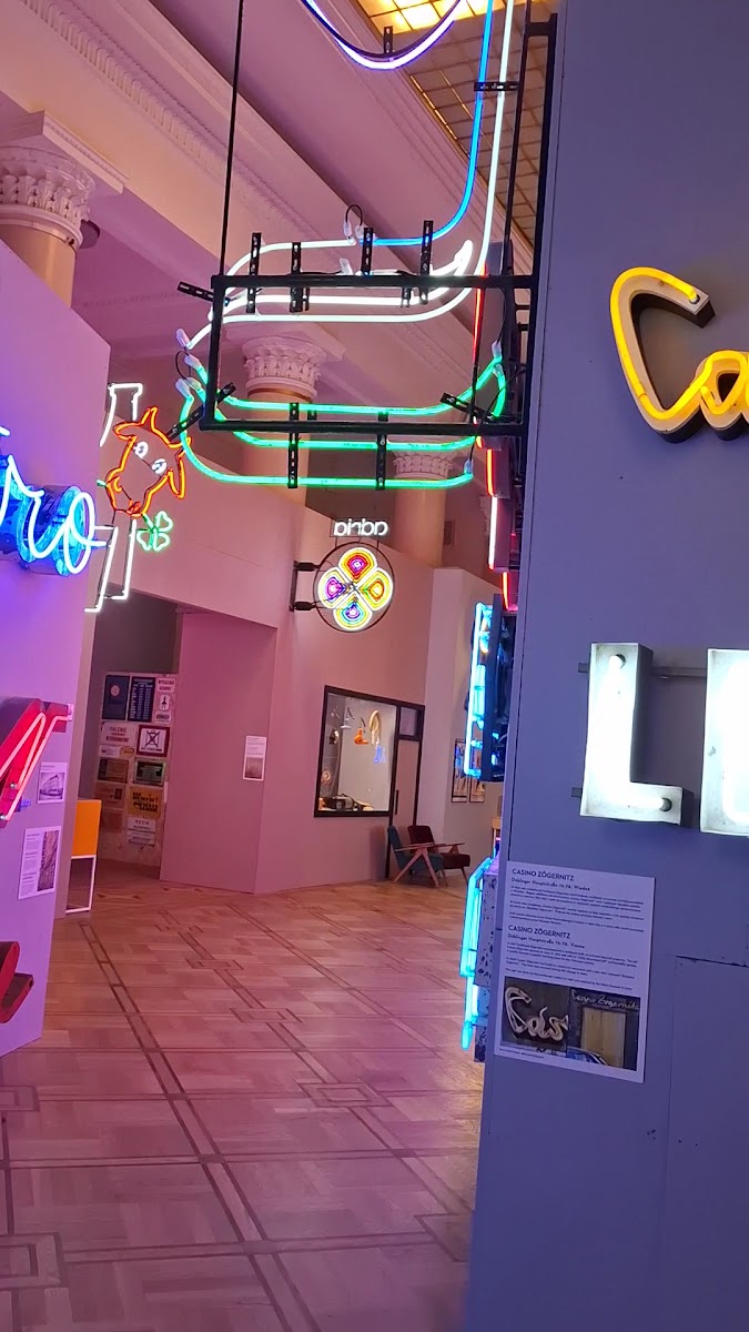 Neon Museum — photo 3