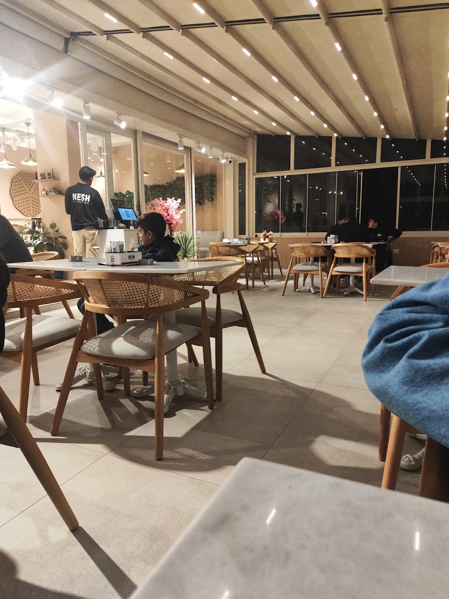 Nesh Waffle Burger Coffee Kırşehir — fotoğraf
