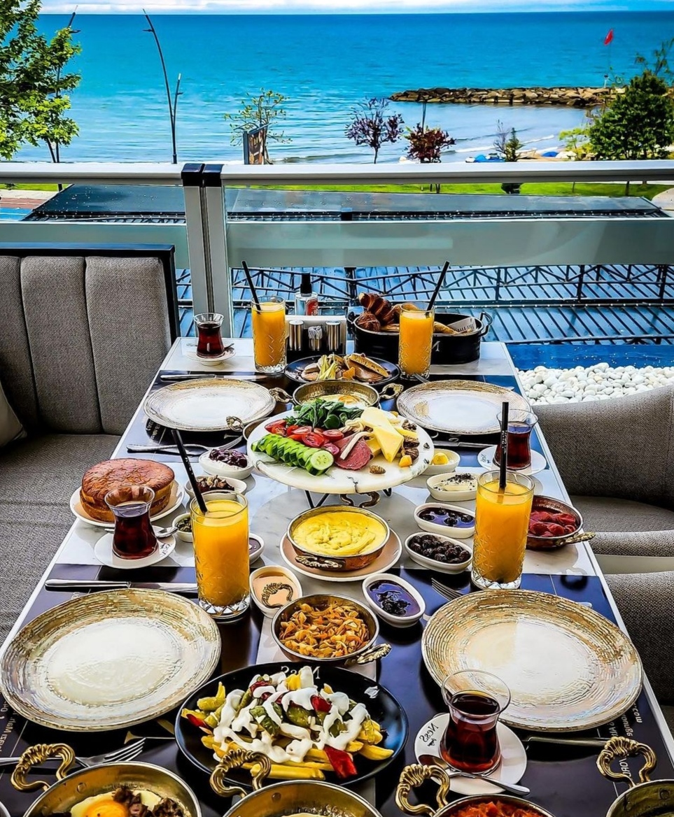 Ness Lounge Cafe - Restaurant — fotoğraf 2