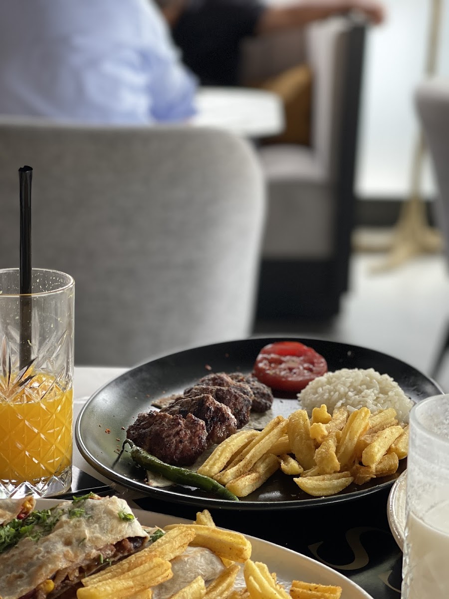 Ness Lounge Cafe - Restaurant — fotoğraf 8