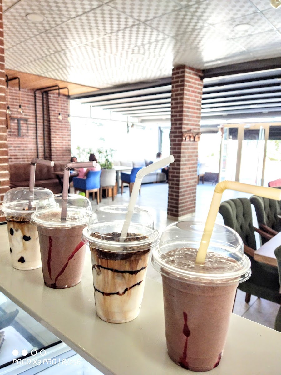 Nezih Cafe — fotoğraf 2