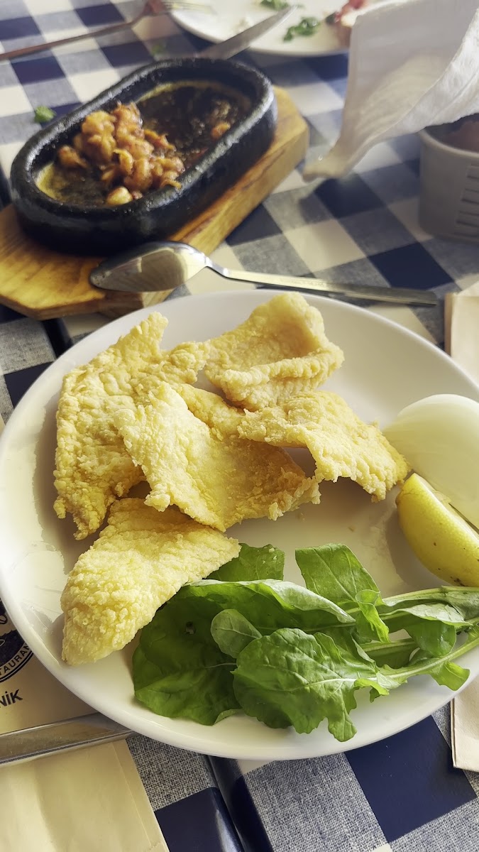 Nihat'ın Yeri Balık Restaurantı / İZNİK / Liman — photo 3