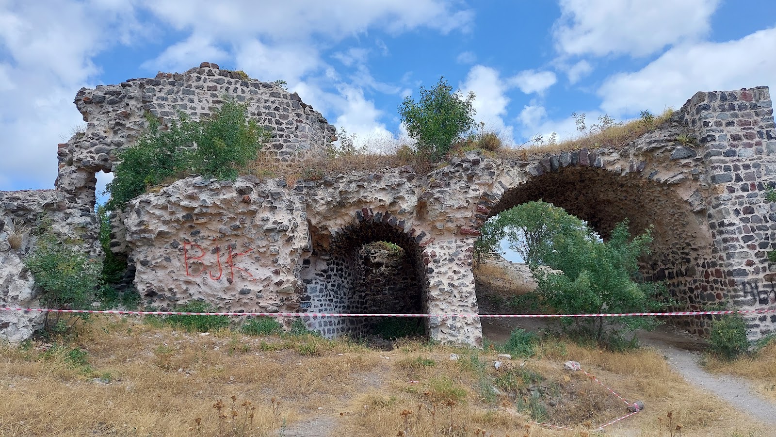 Niksar Kalesi — photo