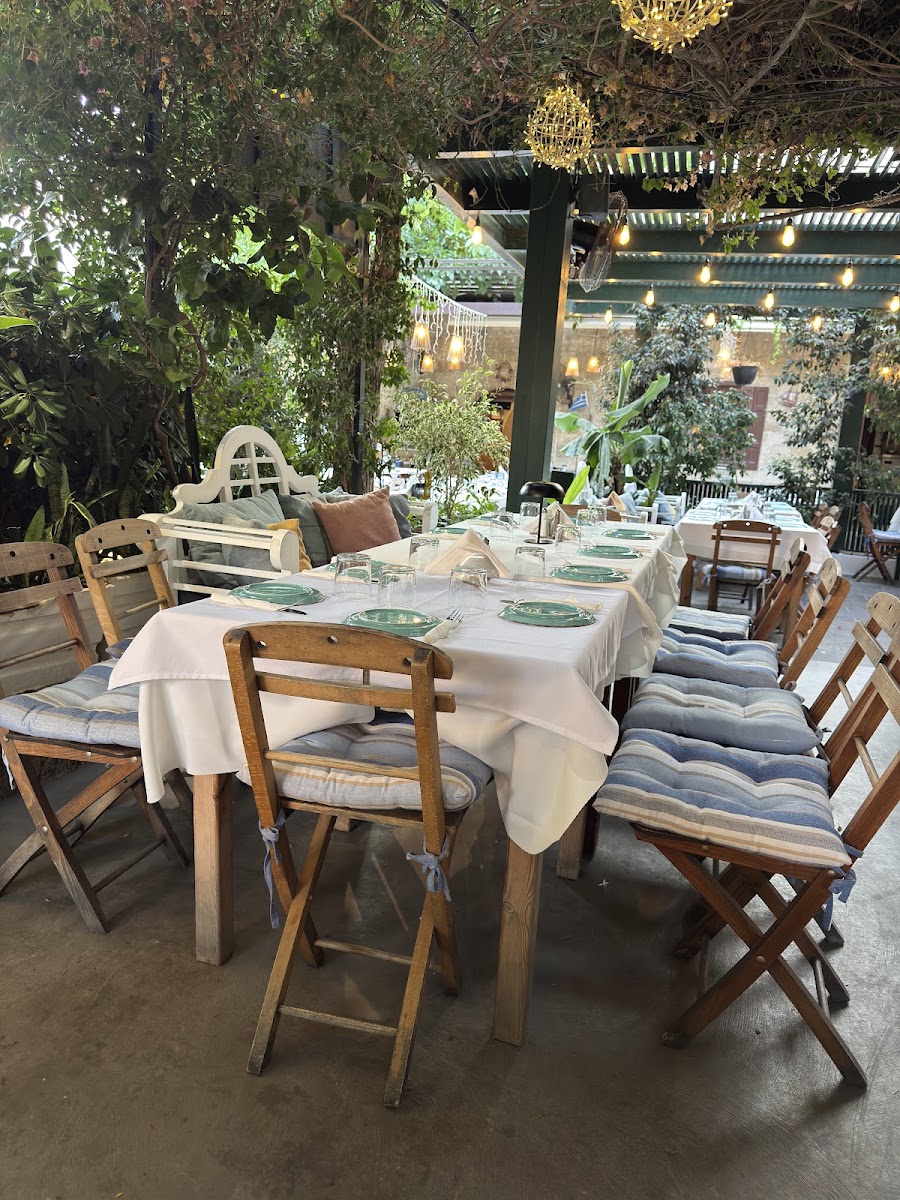 Nireas Restaurant — photo 3