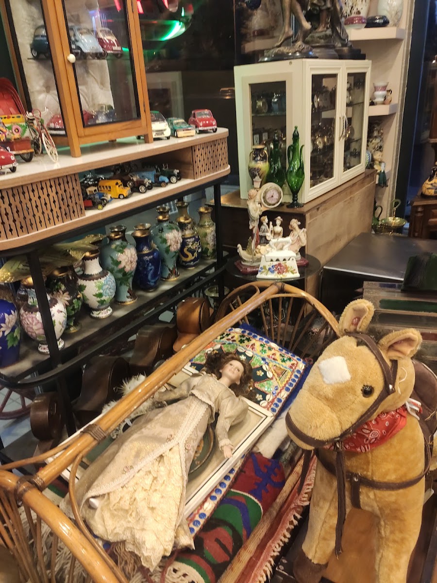 Niyazi Eski Antik Kafe — photo 2