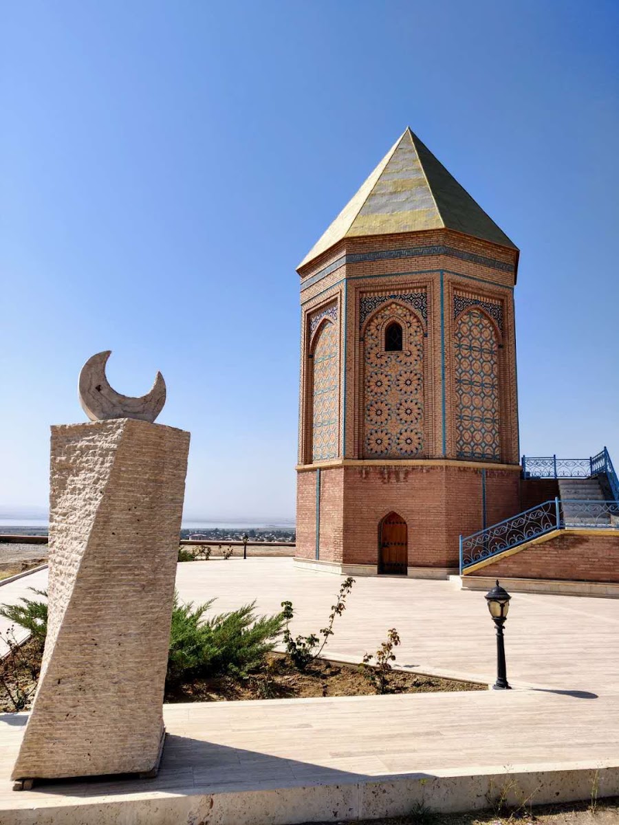 Noah's Mausoleum — photo
