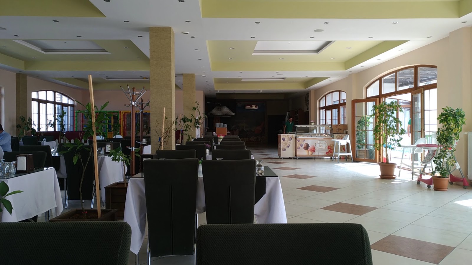 Nohutlu Tepesi restoran — fotoğraf 3
