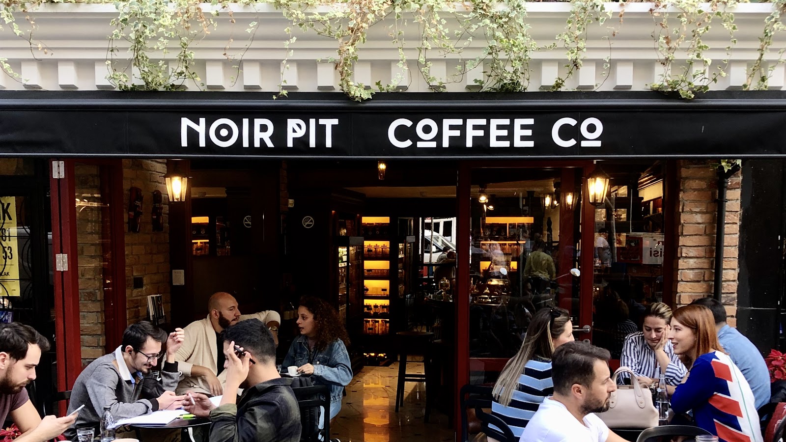 Noir Pit Coffee Co. Moda — photo