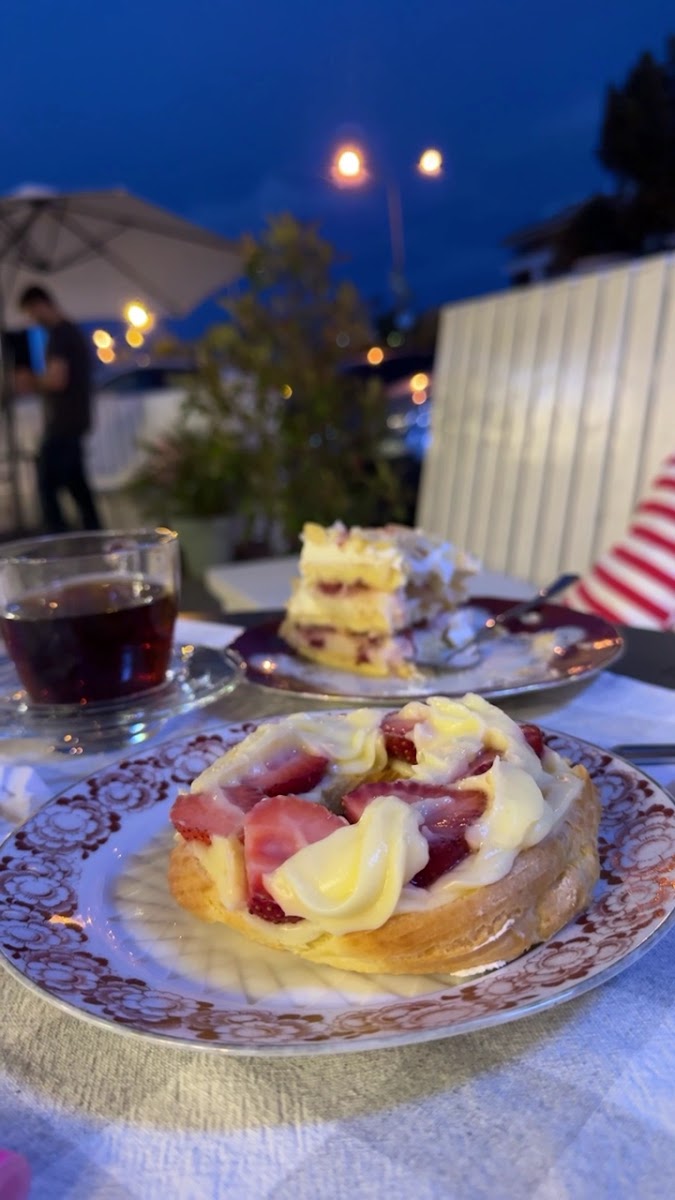 Nom Patisserie & More — photo 3