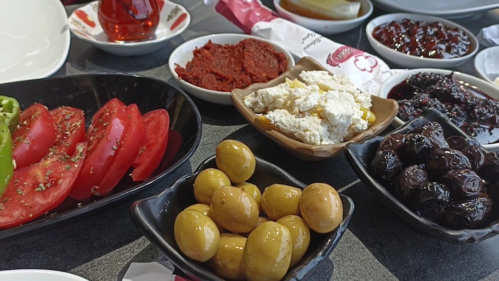 Nuvia Bostanlı Breakfast - Kitchen & Bar — fotoğraf 3