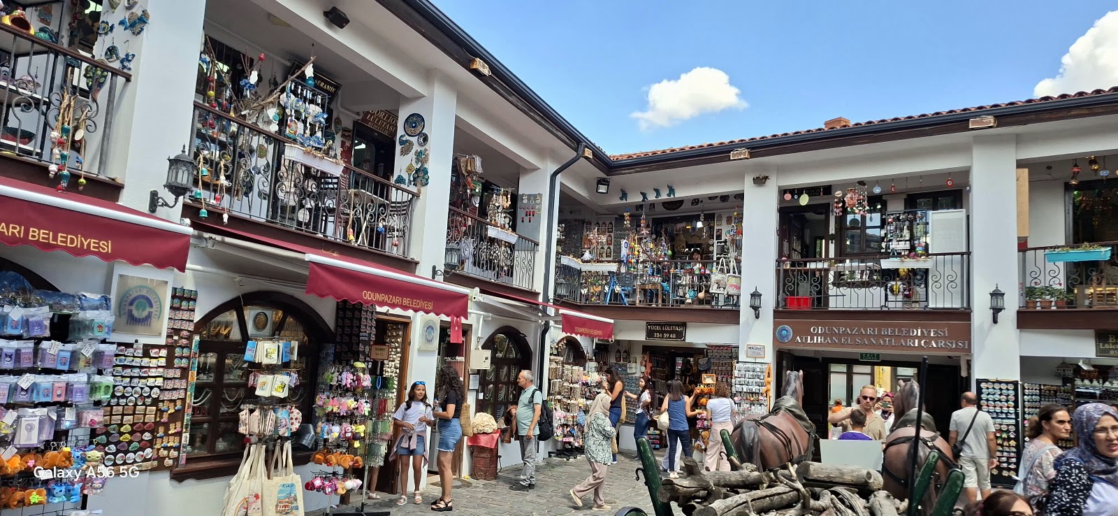 Odunpazarı Belediyesi Atlıhan El Sanatları Çarşısı — photo 2
