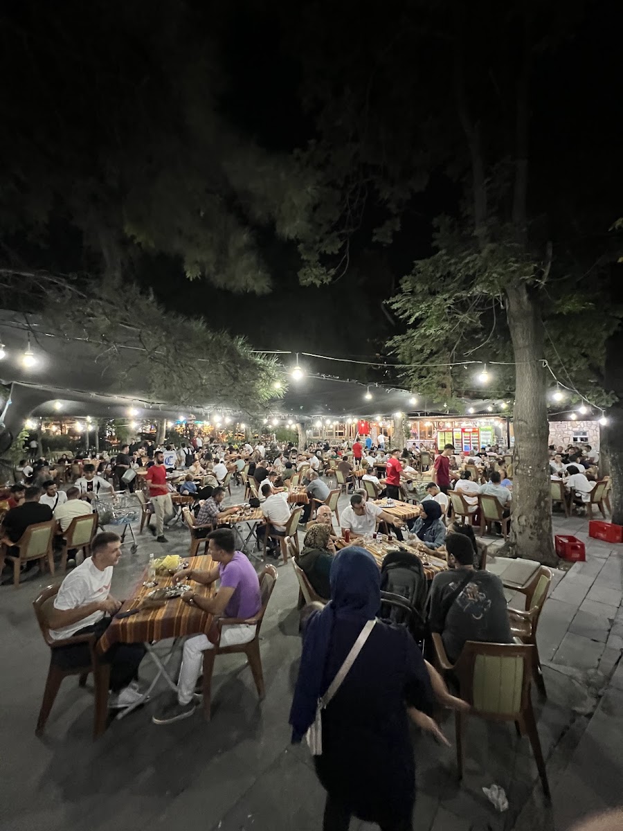 Öğretmenler Parkı Çay Bahçesi — fotoğraf