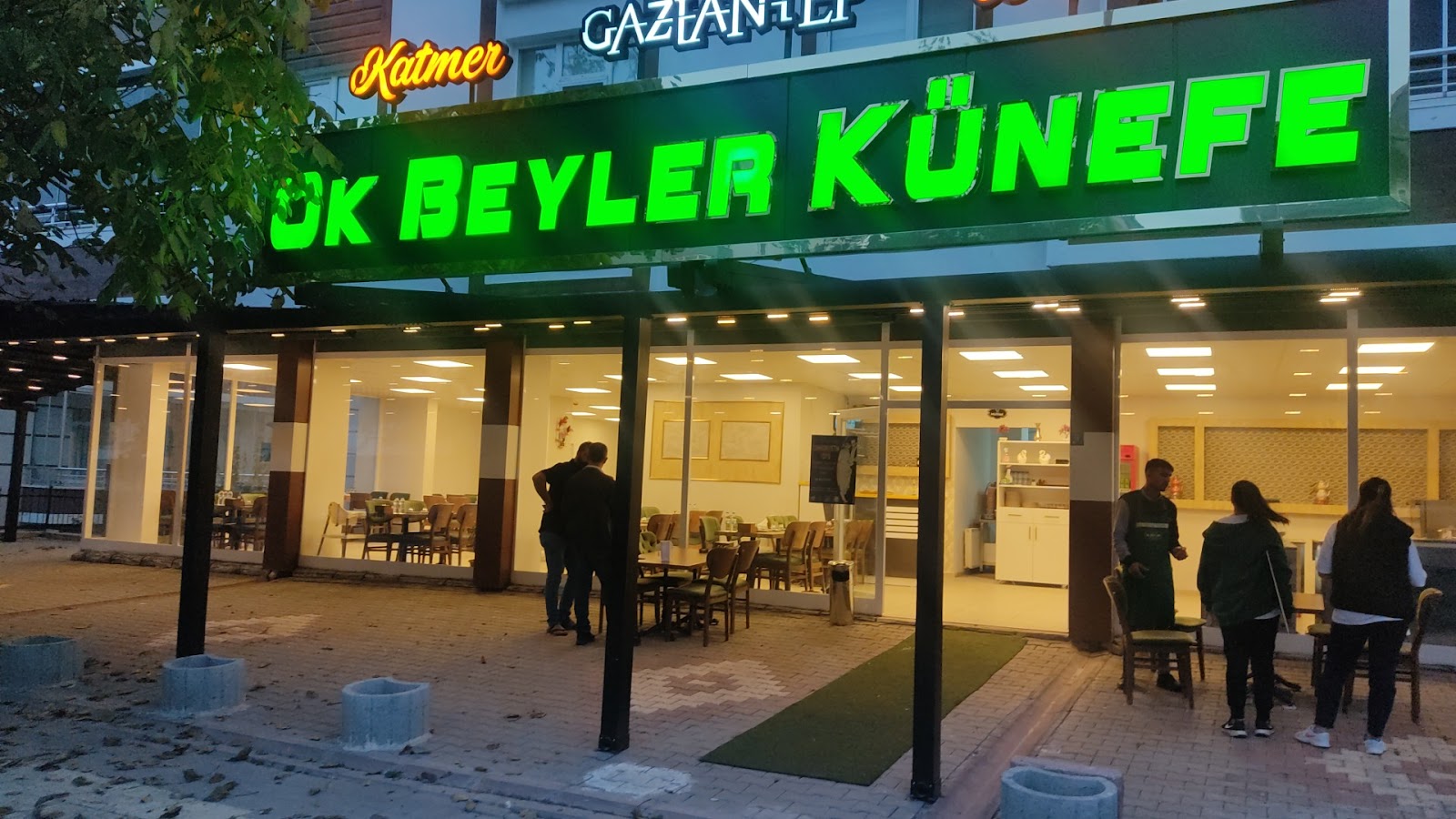 Ok Beyler Künefe — fotoğraf
