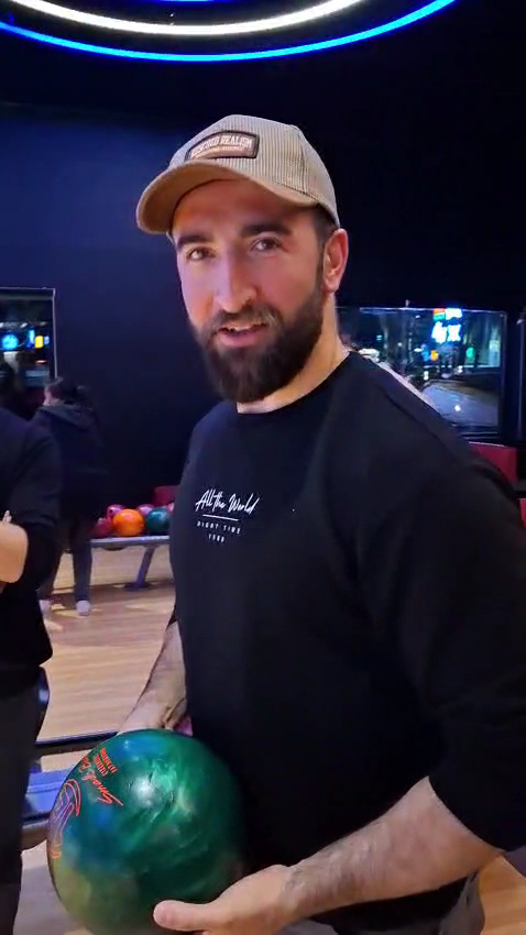 OLLEYs Cafe Bowling ve Eglence Merkezi — fotoğraf 3