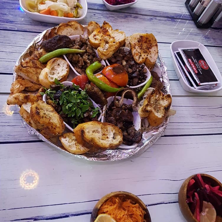 Öncü Kokoreç & Köfte Izgara — fotoğraf 5