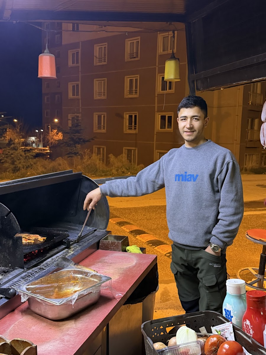 ÖNCÜ Şırdan & Midye Kuyu Kokoreç — fotoğraf 2