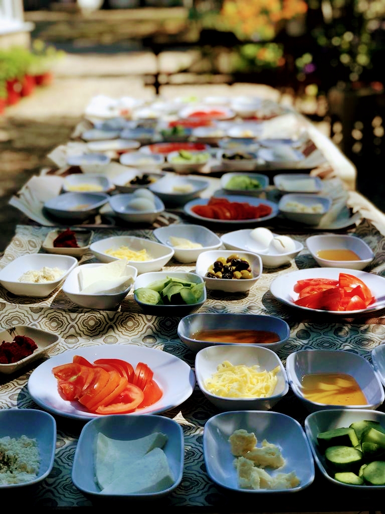 Ortatepe Muhtarın Yeri Kahvaltı ve Yemek Restoranı — fotoğraf 4
