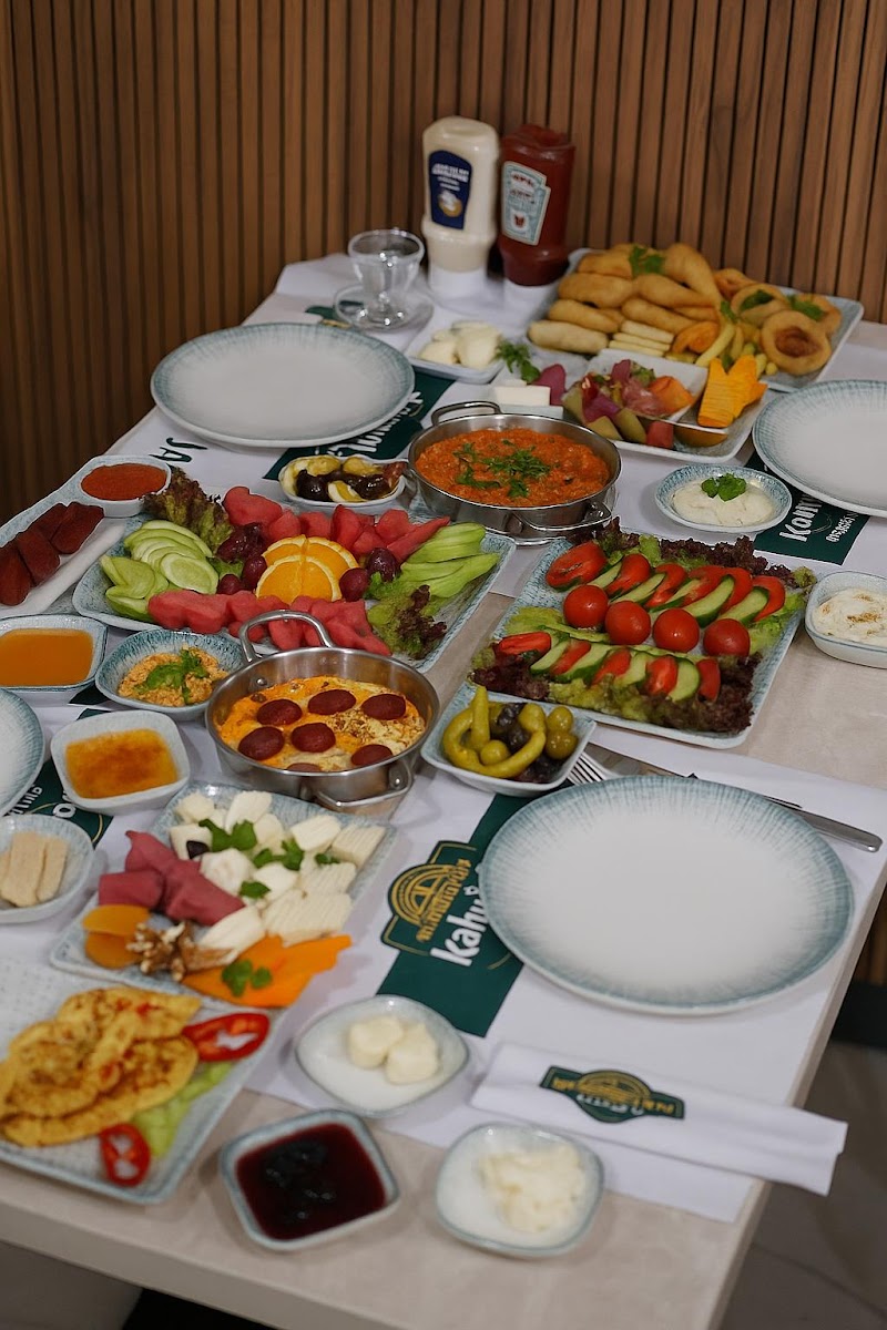 Osmanbey Kahvaltı Salonu & Cafe Makarna — fotoğraf 5