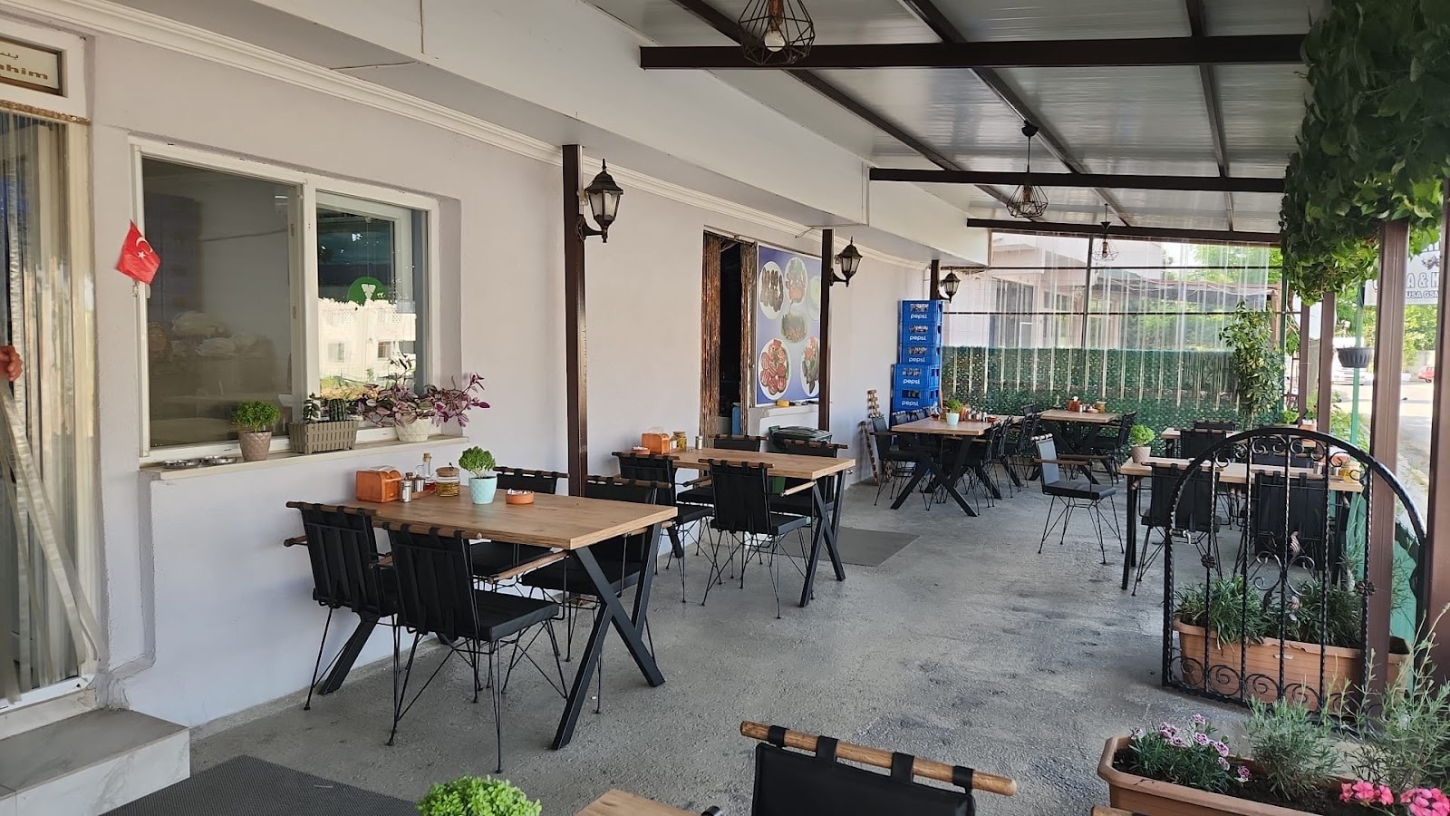 Osmanlı Ailem Çorba Köfte Salonu — photo 2