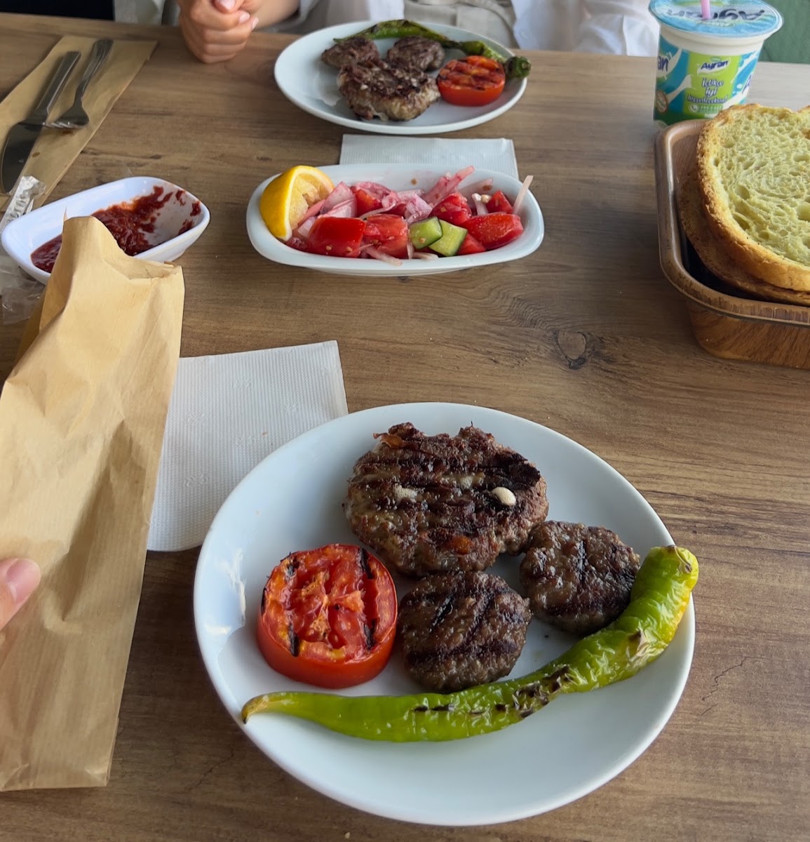 Osmanlı Ailem Çorba Köfte Salonu — photo 4