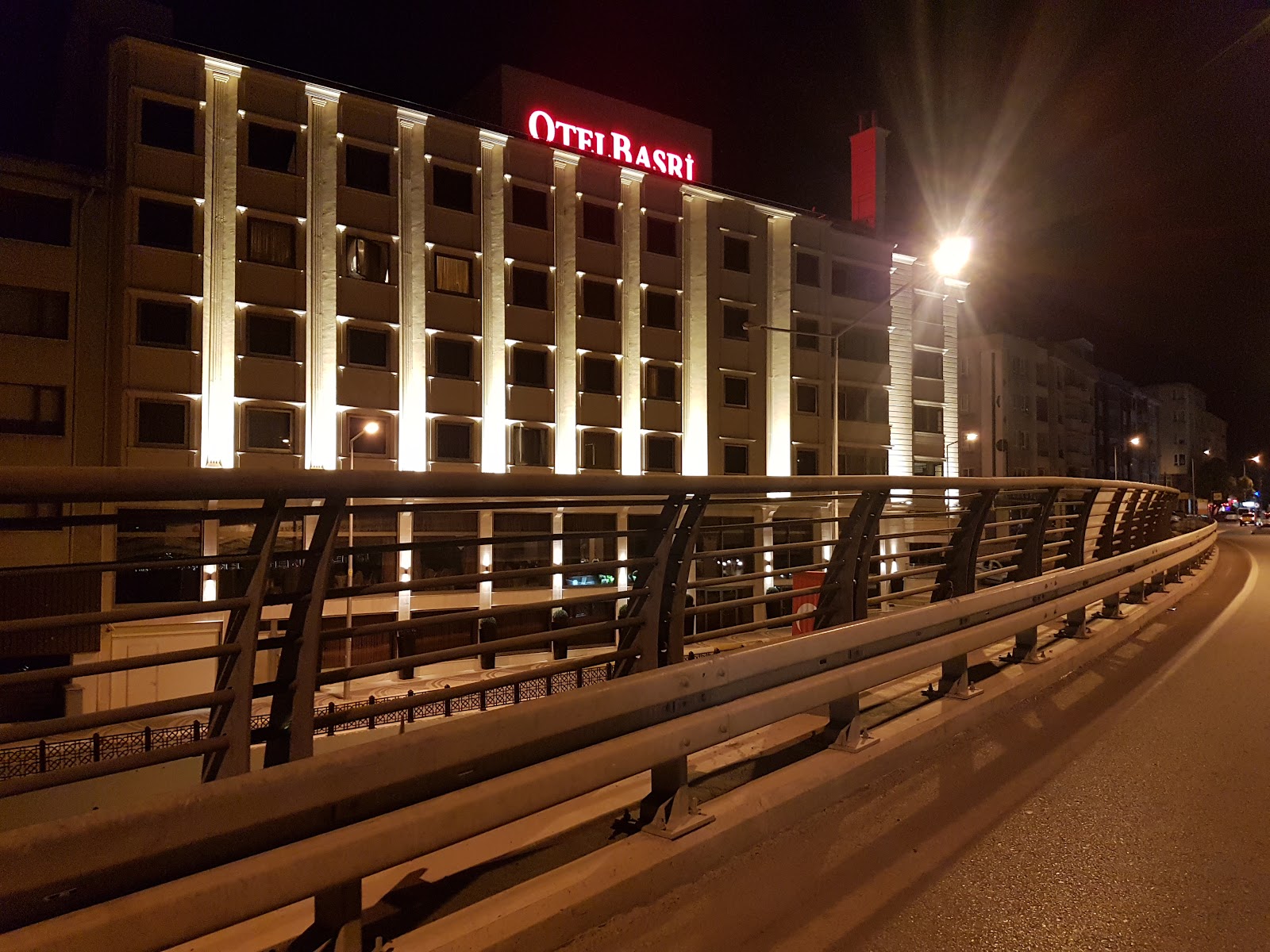 Otel Basri — fotoğraf 1