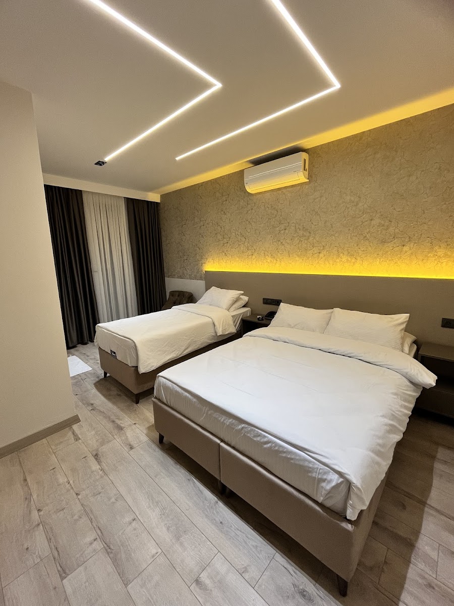Otel dostlar — fotoğraf 4