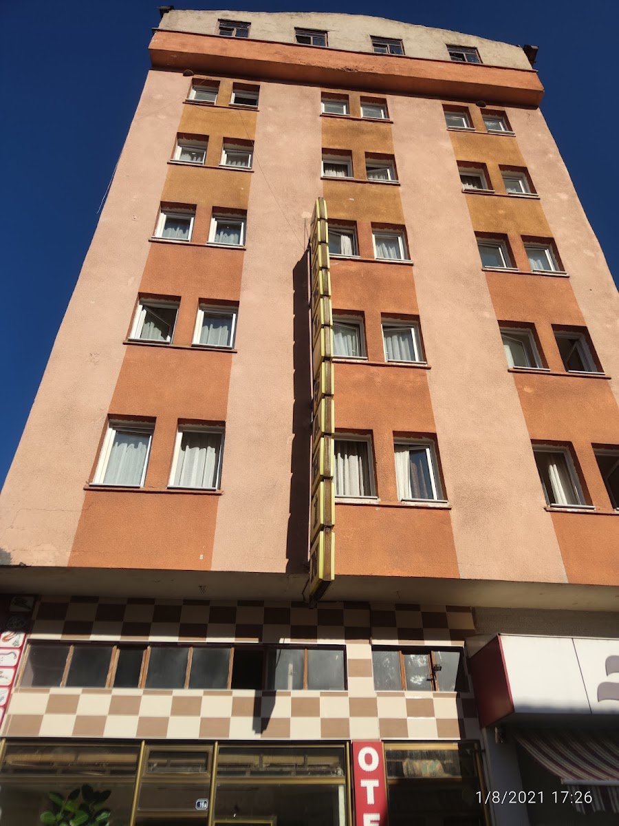 Otel Şahin — fotoğraf