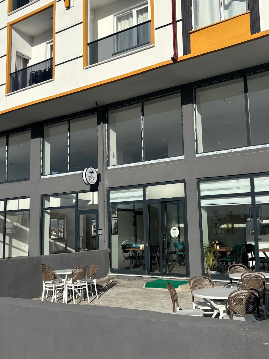 Öz Ardahan Cafe — fotoğraf 3