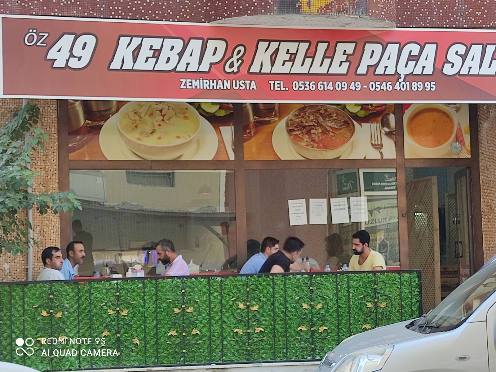 Öz muş 49 kebap ciğer salonu — fotoğraf