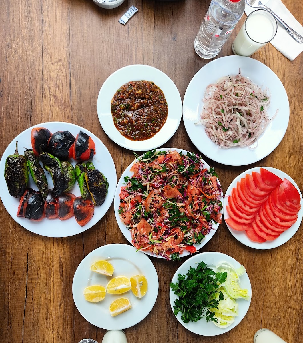 Öz muş 49 kebap ciğer salonu — fotoğraf 2