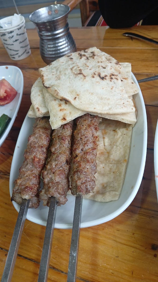 Öz Salaş Kebap Salonu — fotoğraf 2