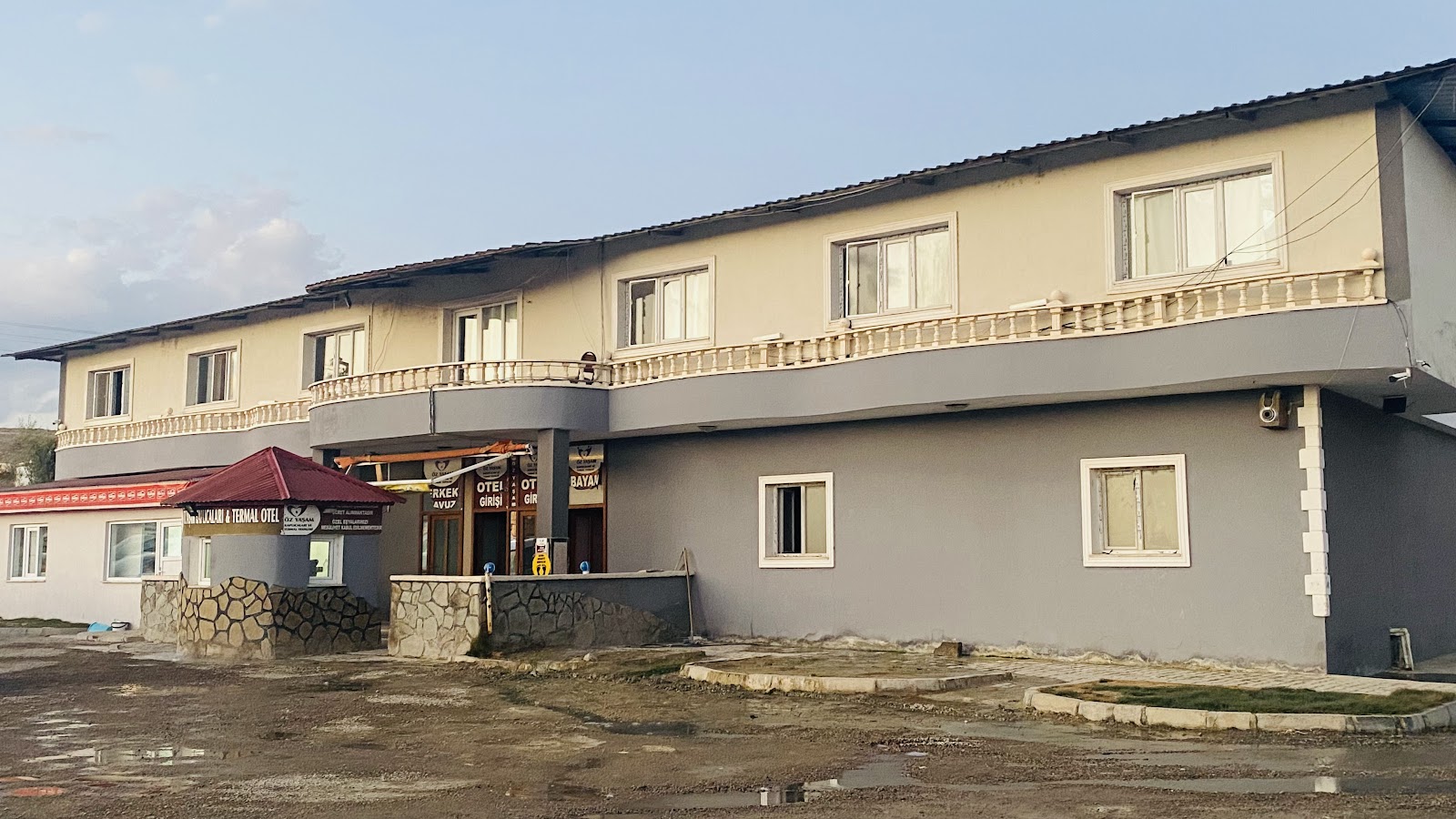 Öz Yaşam Kaplıcaları ve Termal Tesisleri — fotoğraf 2