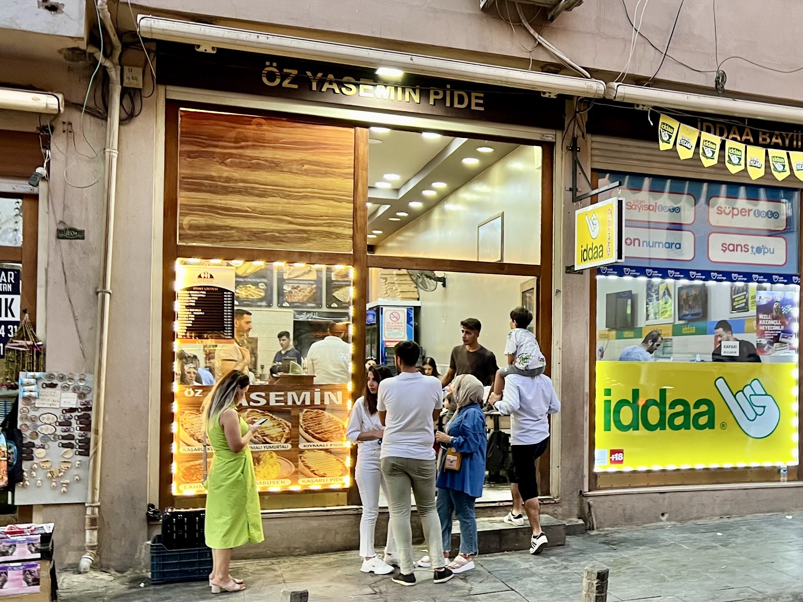 Öz Yasemin Pide Lahmacun — fotoğraf