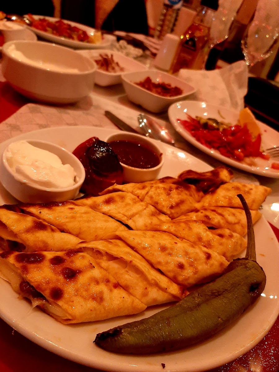 Özdamak Ocakbaşı Et Ve Balık Lokantası — fotoğraf 2
