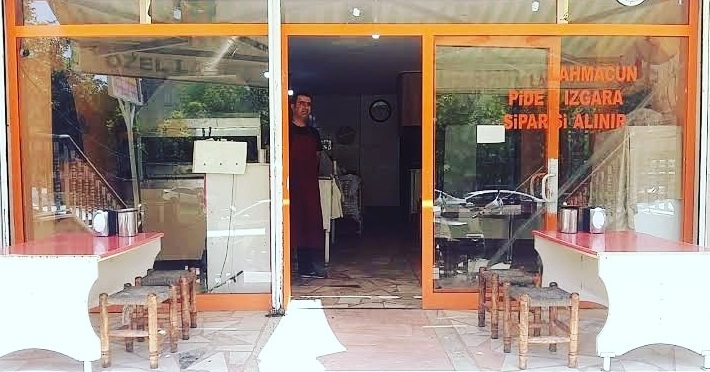 Özel Batmanda Lahmacun — fotoğraf