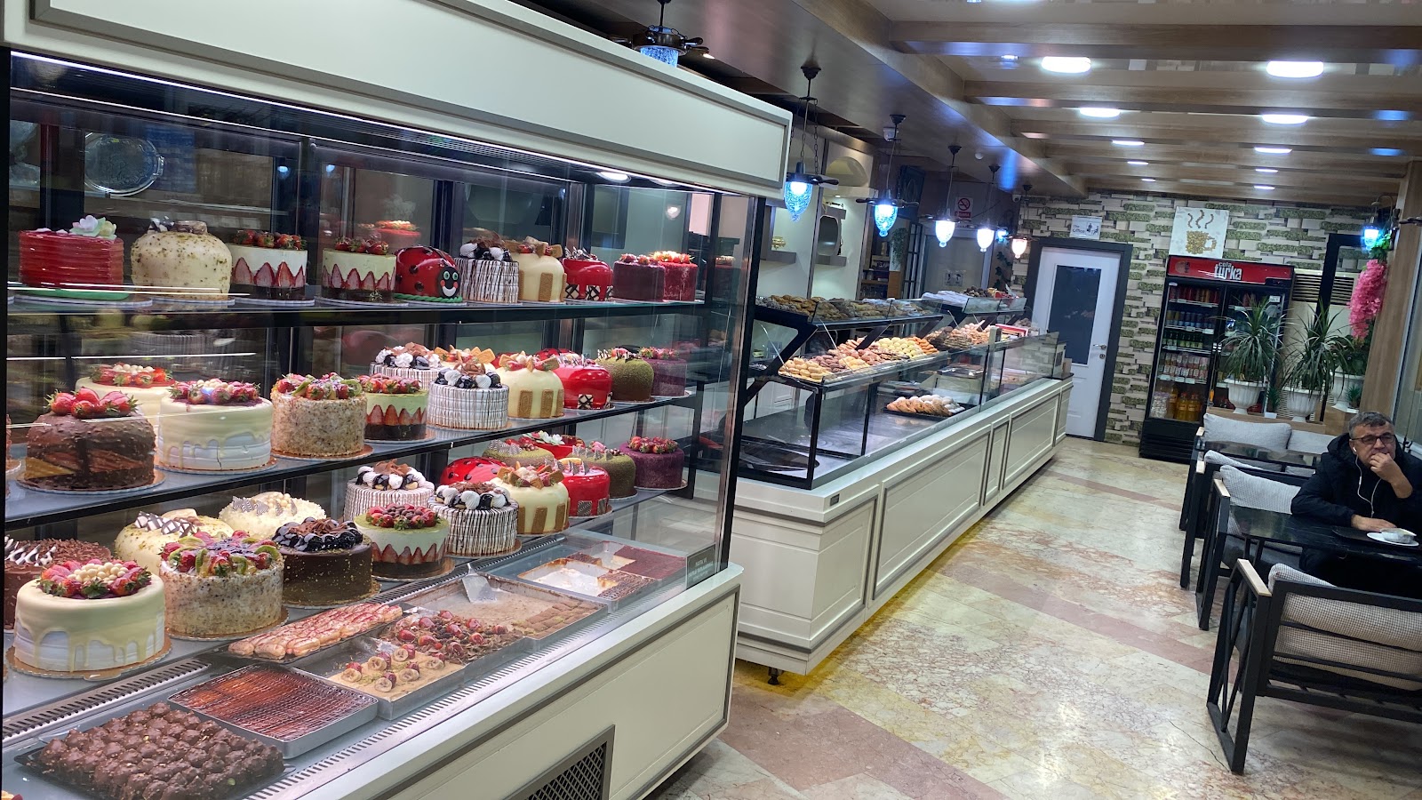 Özgür Pastaneleri(PASTACI ABDULLAH) ÇAYIROVA — photo 4
