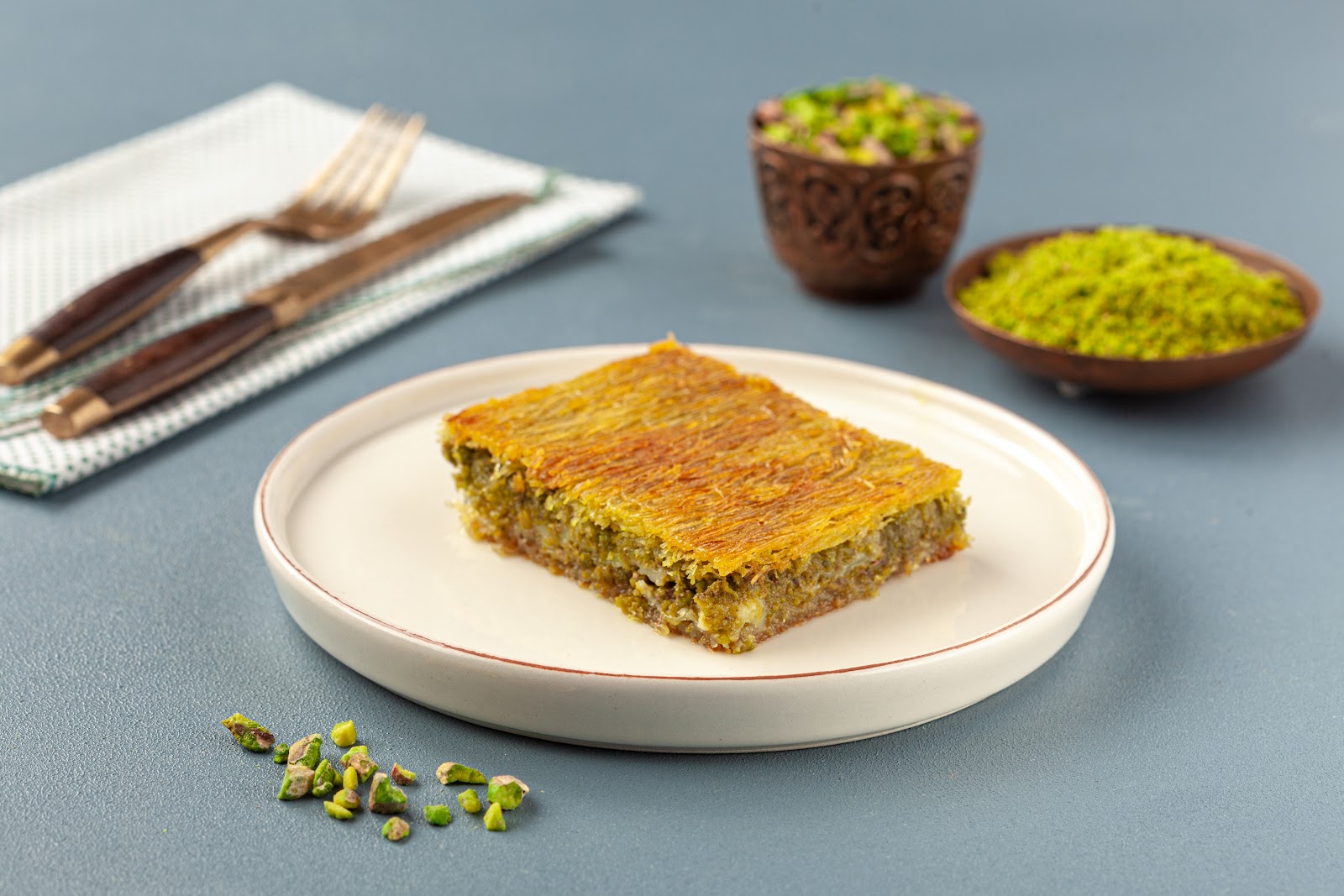 Özikizler Künefe İbrahimli | Künefe - Katmer - Tatlı — fotoğraf 5