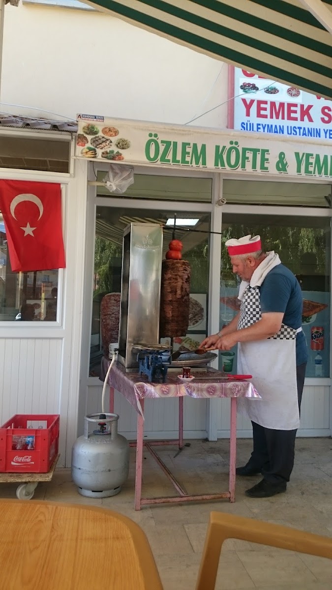 Özlem Köfte — photo