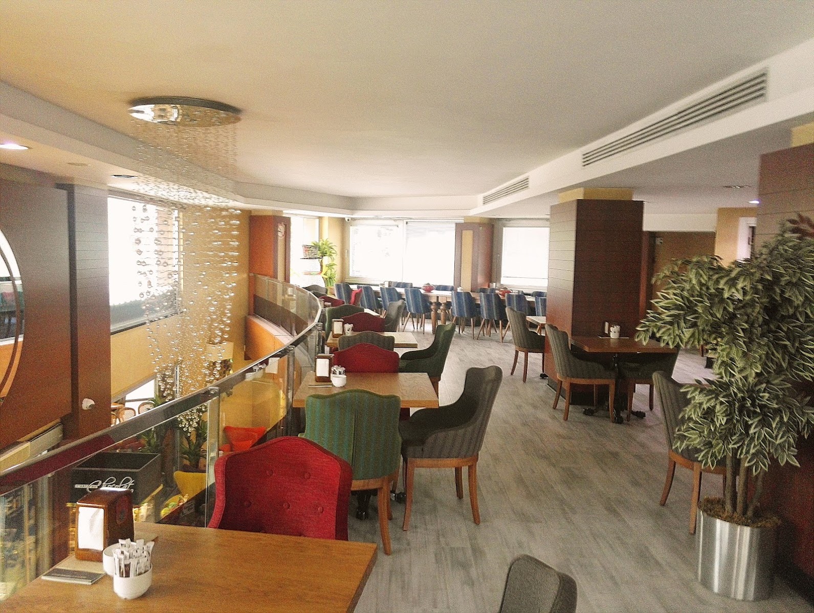 Özlem Pastanesi Meltem Şube — photo 4