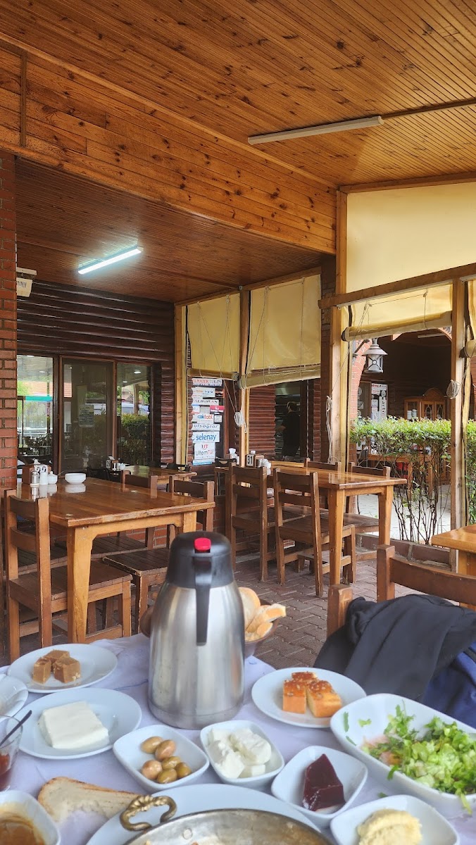 Öztürk Restoran Erfelek — fotoğraf 5