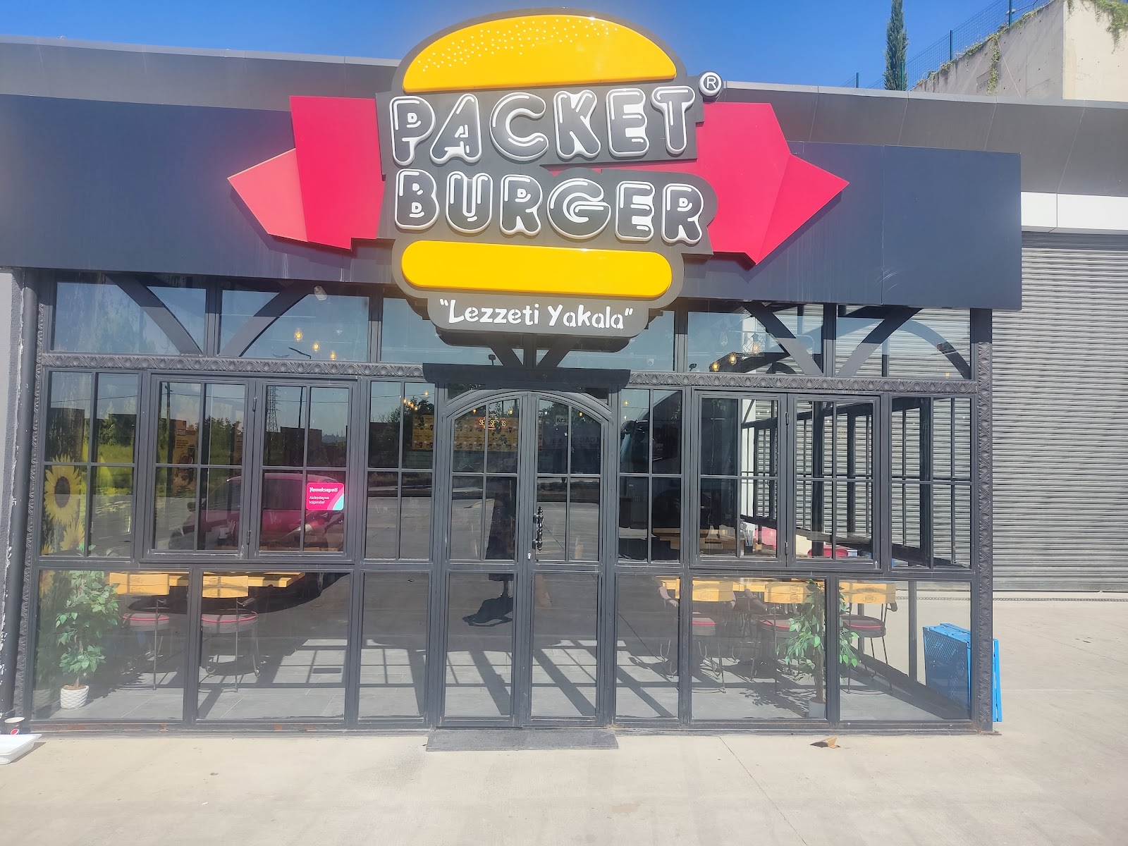 PACKET BURGER DİLOVASI ŞUBESİ — photo 2