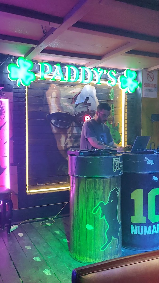 Paddy's Irish Pub — photo 3