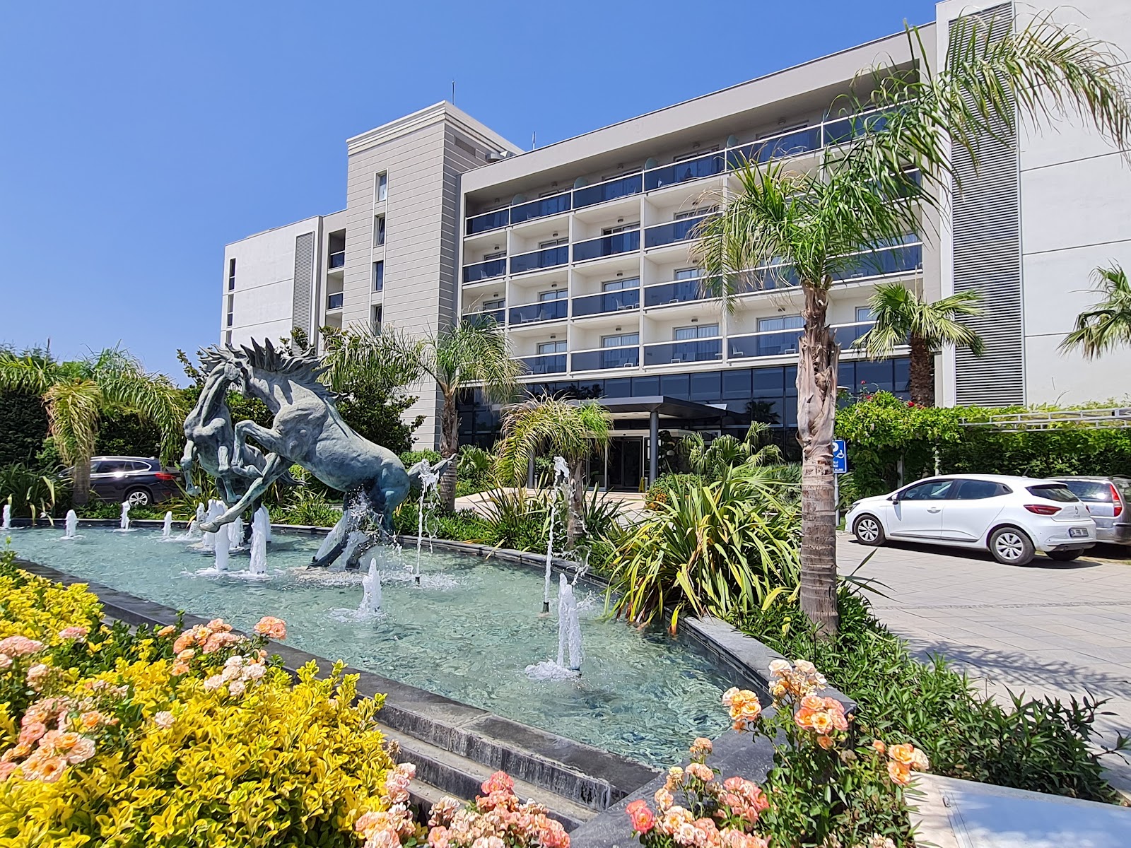 Palm Wings Beach Resort & Spa Kuşadası — photo