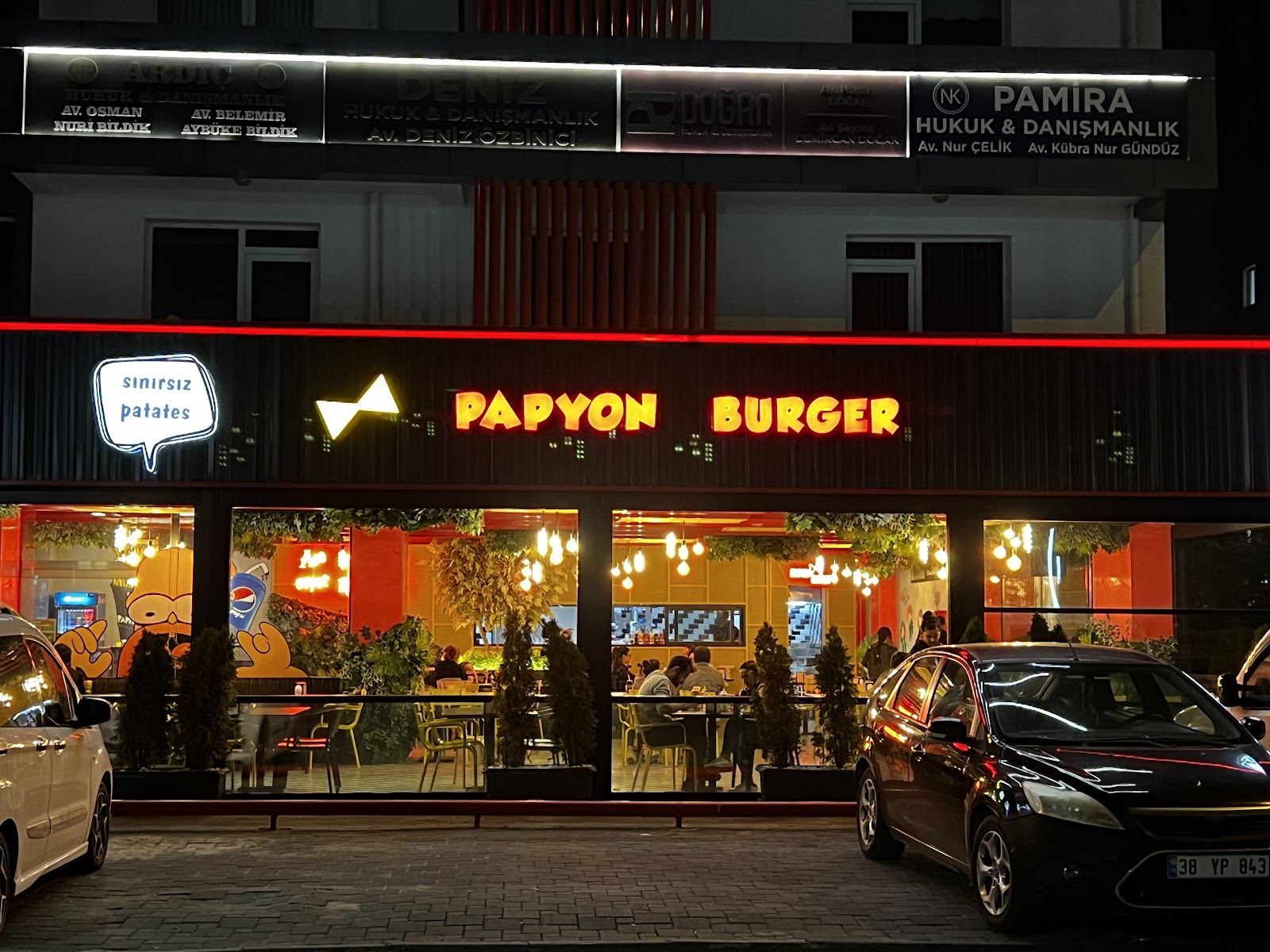 Papyon Burger Sümer — fotoğraf