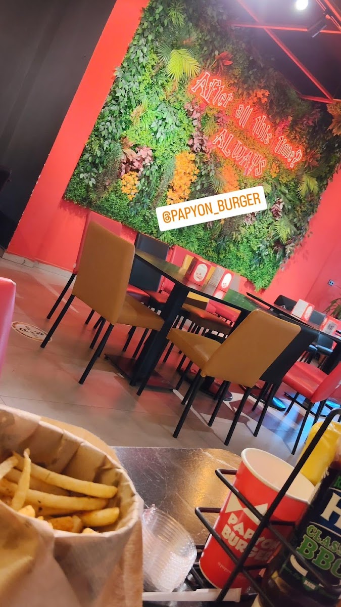 Papyon Burger Sümer — fotoğraf 2