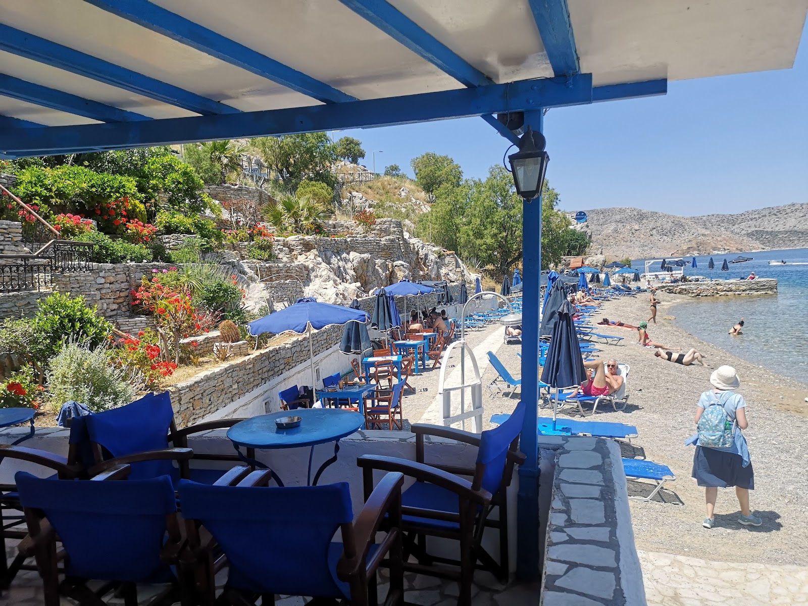 Paradise Nos Beach Bar Restaurant — photo 5