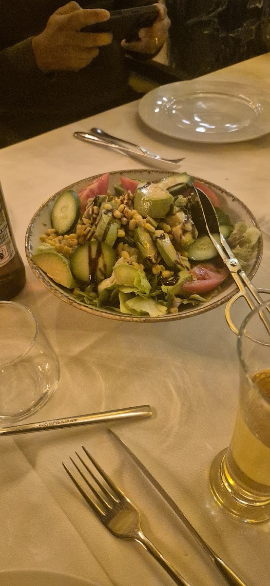 Parlak Restaurant — fotoğraf 2