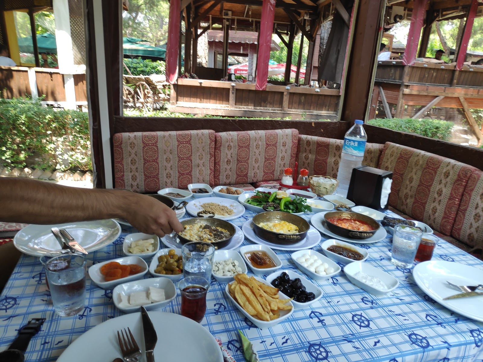 Paşa Kır Bahçesi Van Kahvaltısı — fotoğraf 5